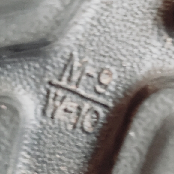 Fila Women's Sleek Slide BX Logo Slip-On Slides Sandals Black - M9 W10 - Picture 6 of 8